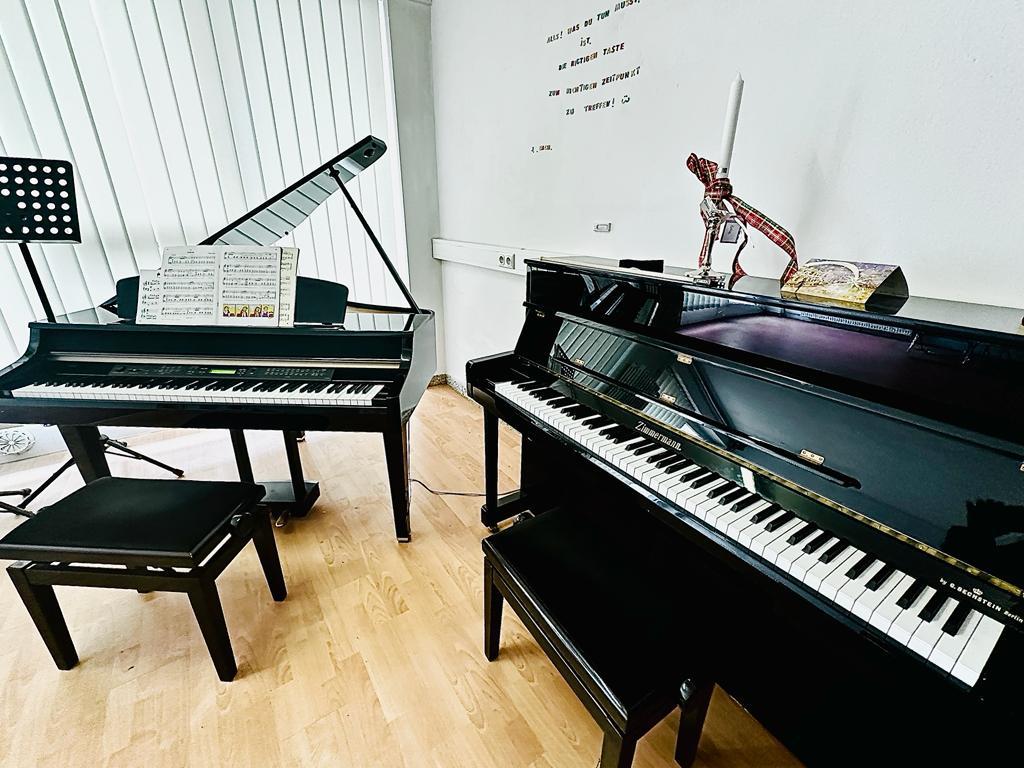 music-teacher_45